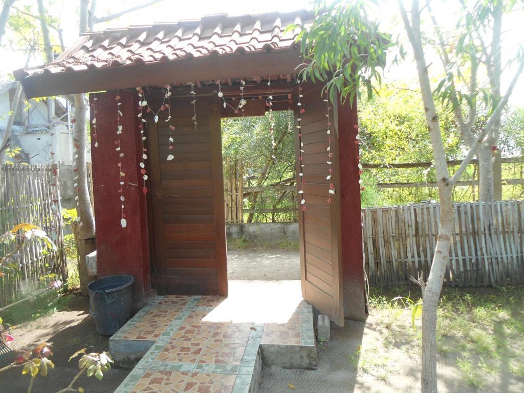 Kalinka Inn Gili Meno Εξωτερικό φωτογραφία
