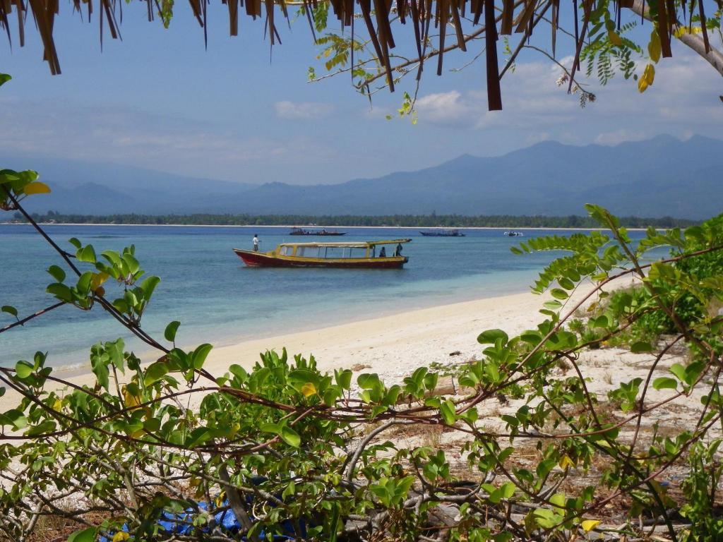 Kalinka Inn Gili Meno Εξωτερικό φωτογραφία